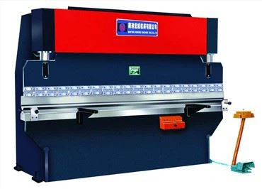 Màquina hidràulica de xapa metàl·lica